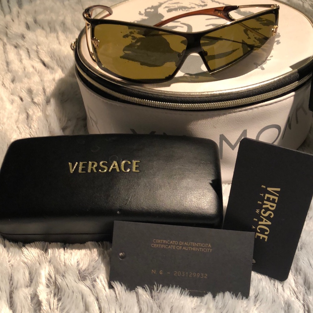 VERSACE Sunglasses - Picture 1 of 8